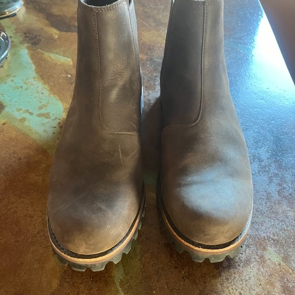 Sold - Picture 2 of 5